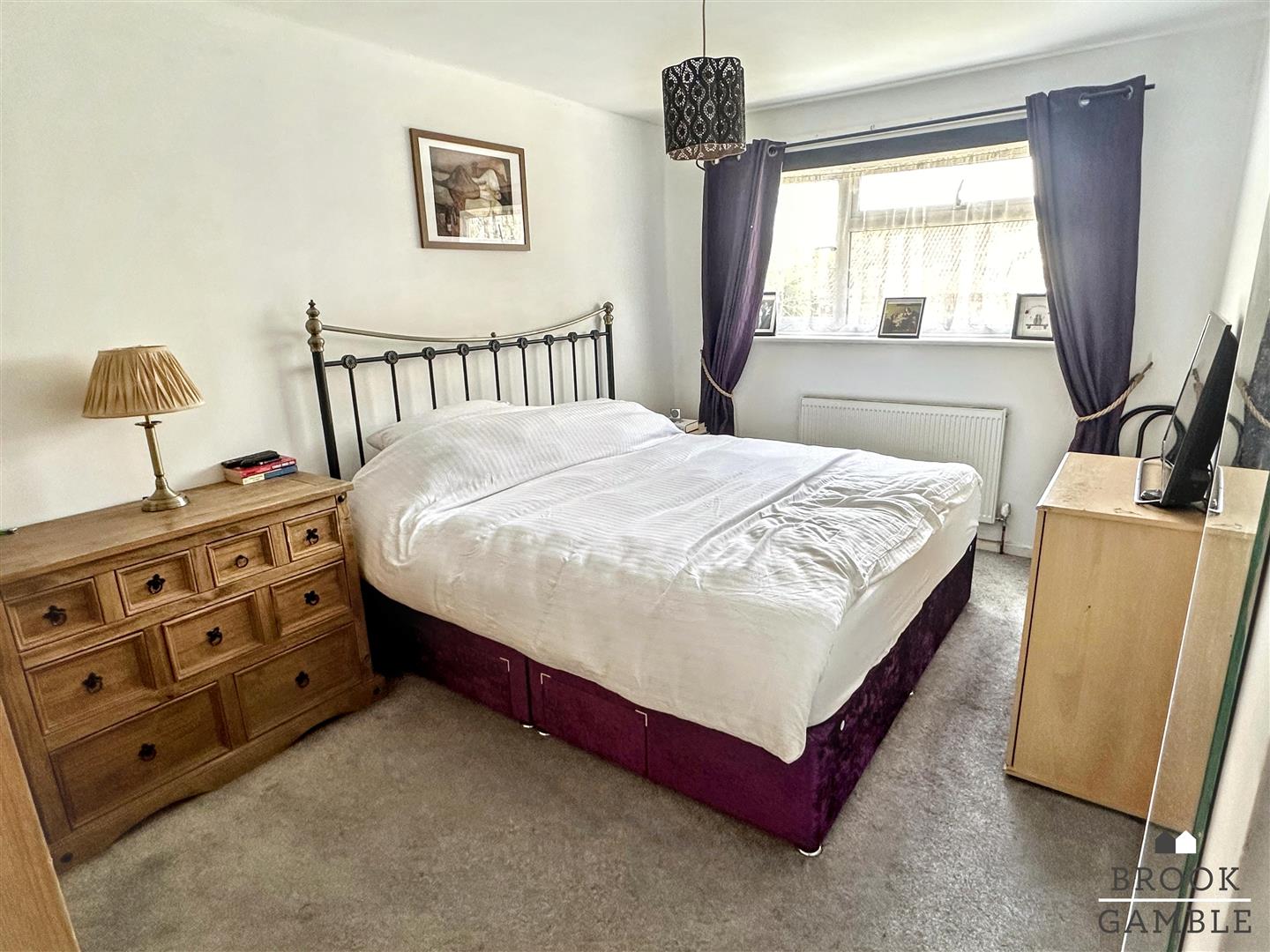 3 Bedroom House. Oulton Close in Eastbourne,  9